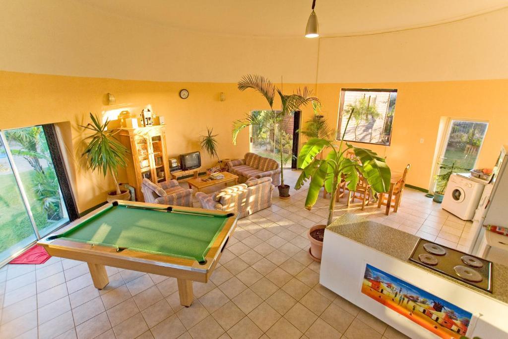 Cape Oasis Guesthouse Bloubergstrand Ngoại thất bức ảnh